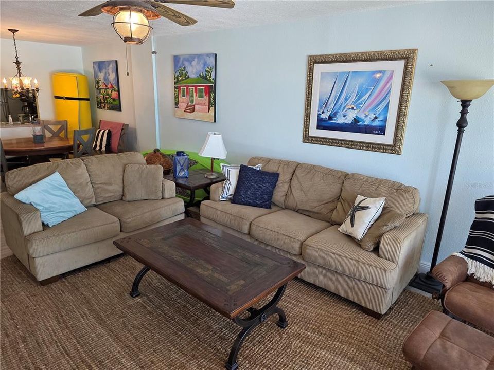 出租: $5,500 (2 贝兹, 2 浴室, 1103 平方英尺)