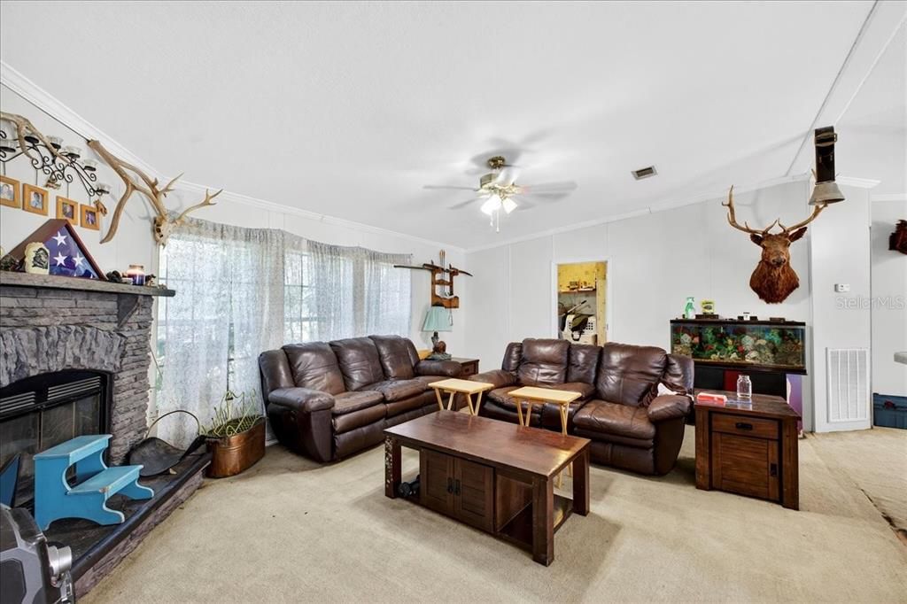 待售: $567,000 (8 贝兹, 4 浴室, 4784 平方英尺)