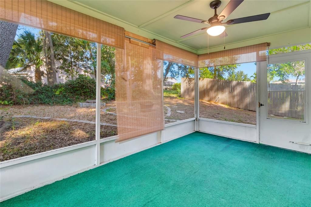 Active With Contract: $319,500 (3 beds, 2 baths, 1301 Square Feet)