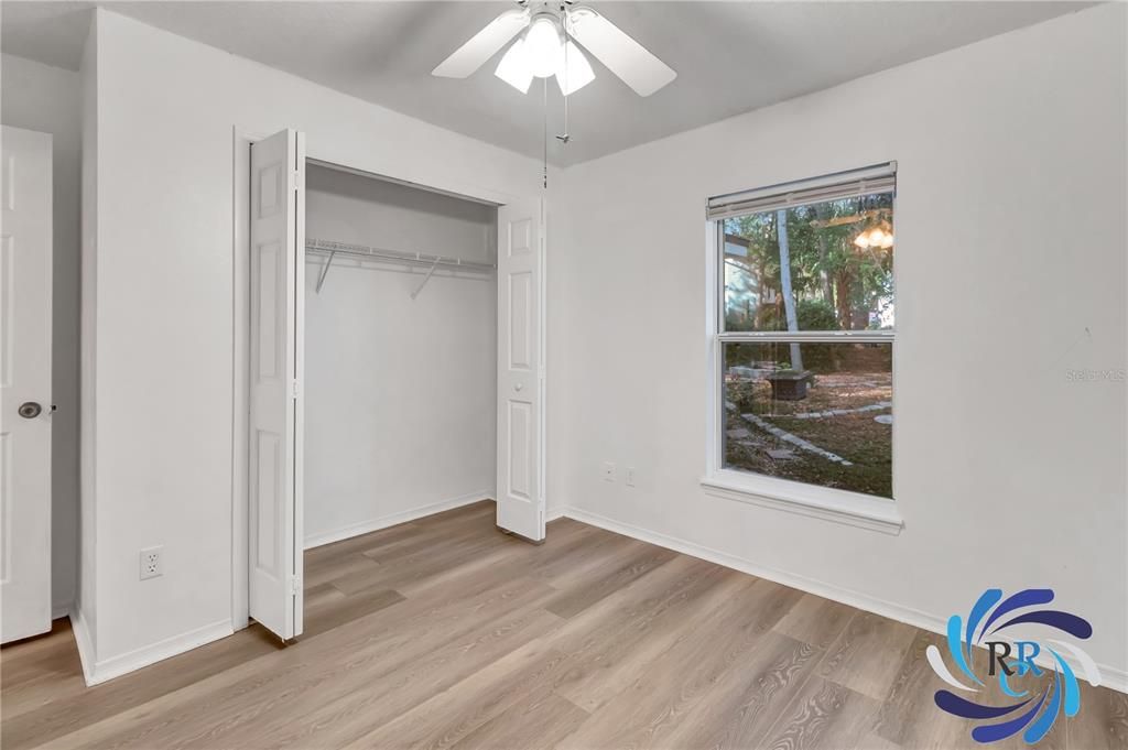 Active With Contract: $319,500 (3 beds, 2 baths, 1301 Square Feet)