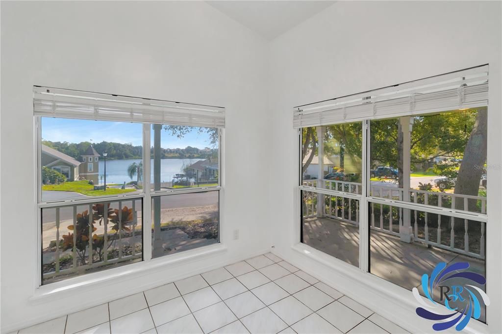 Active With Contract: $319,500 (3 beds, 2 baths, 1301 Square Feet)