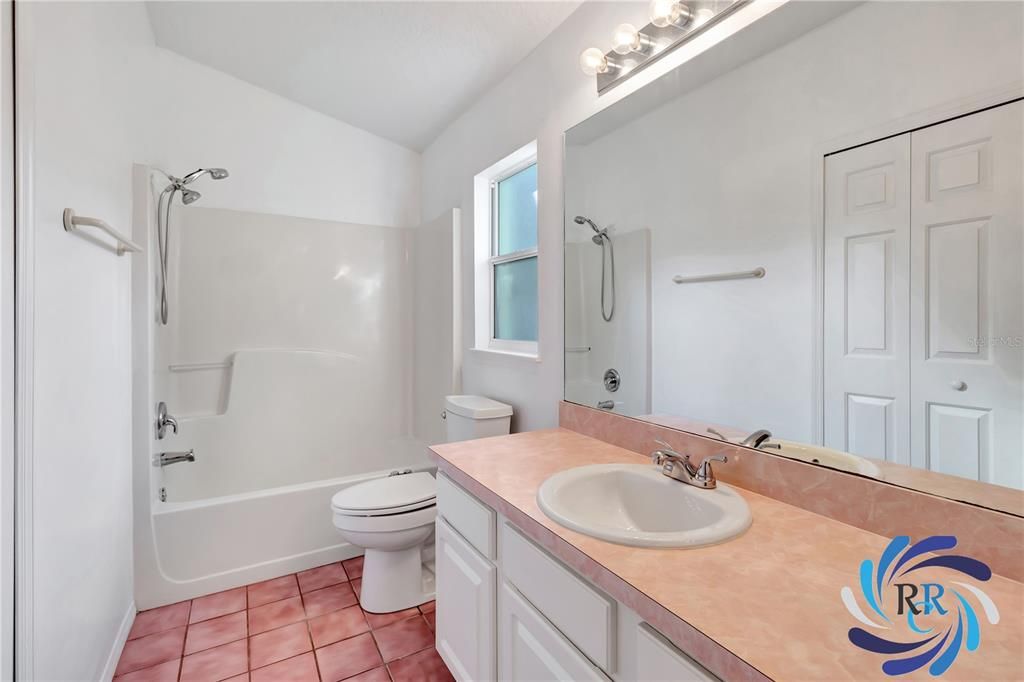 Active With Contract: $319,500 (3 beds, 2 baths, 1301 Square Feet)