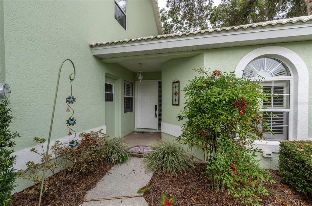 На продажу: $259,900 (2 спален, 2 ванн, 1599 Квадратных фут)