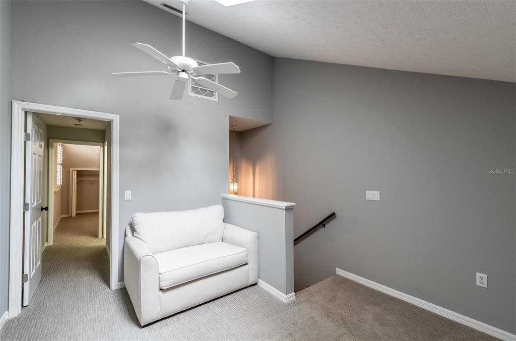 На продажу: $259,900 (2 спален, 2 ванн, 1599 Квадратных фут)