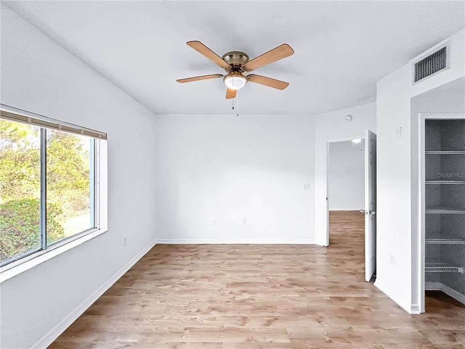 For Sale: $175,000 (3 beds, 2 baths, 1151 Square Feet)