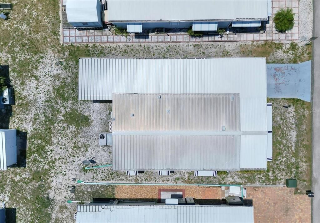 For Sale: $120,000 (2 beds, 2 baths, 960 Square Feet)