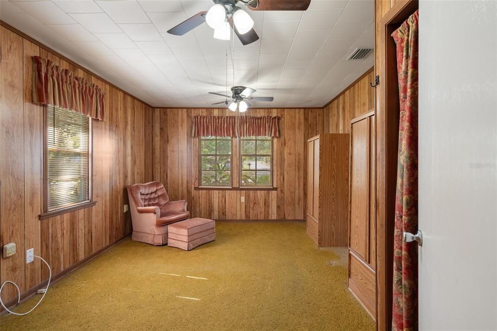 For Sale: $237,000 (3 beds, 2 baths, 2052 Square Feet)