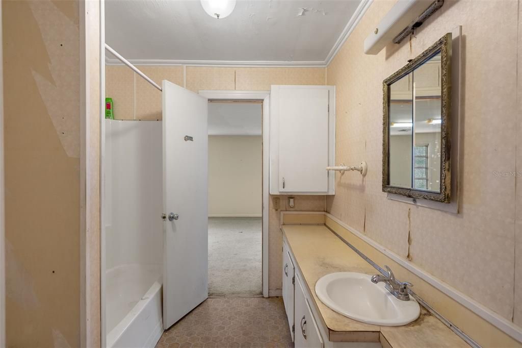 For Sale: $237,000 (3 beds, 2 baths, 2052 Square Feet)