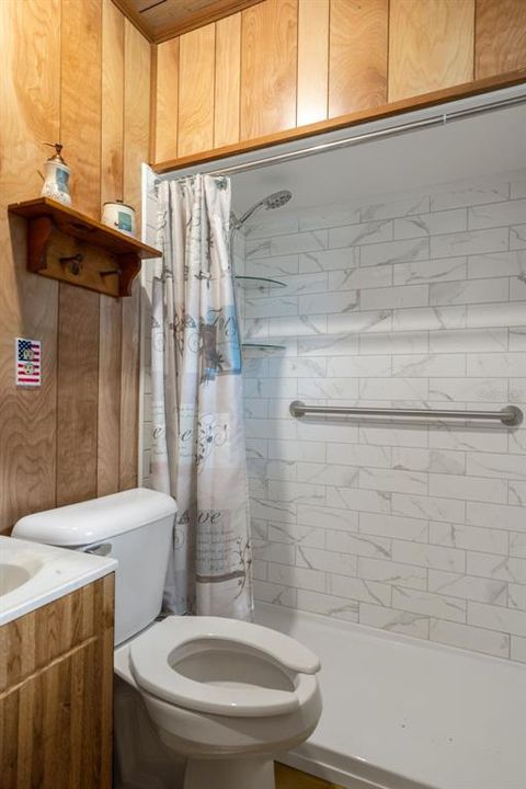 For Sale: $237,000 (3 beds, 2 baths, 2052 Square Feet)