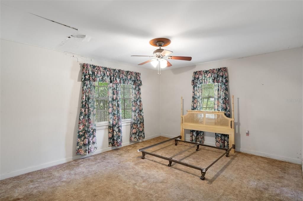 For Sale: $237,000 (3 beds, 2 baths, 2052 Square Feet)