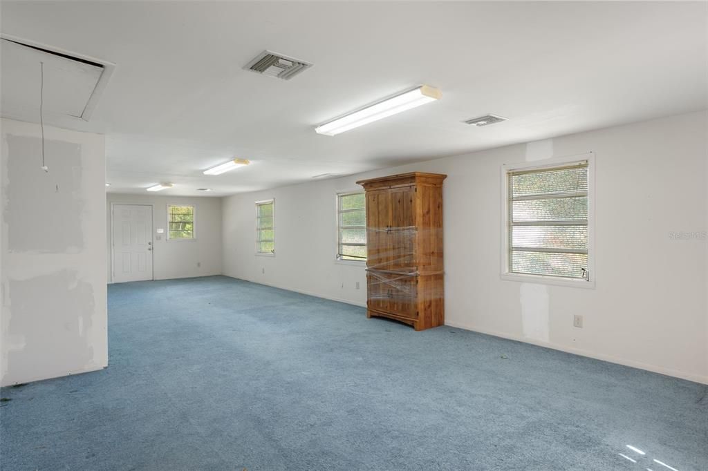 For Sale: $237,000 (3 beds, 2 baths, 2052 Square Feet)