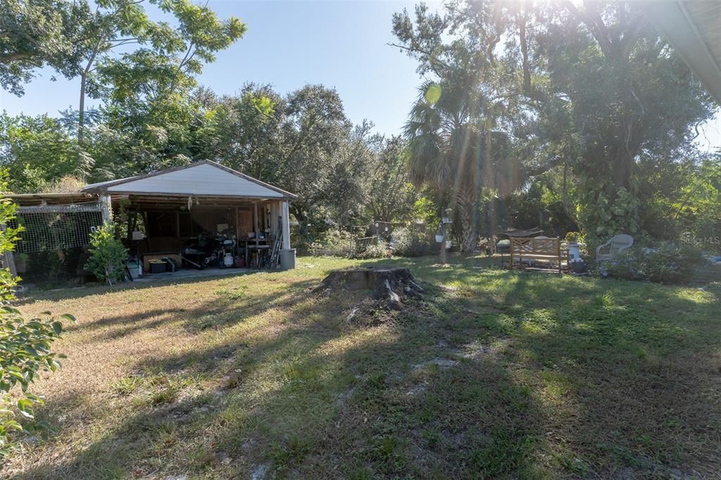 Active With Contract: $189,990 (4 beds, 1 baths, 1002 Square Feet)