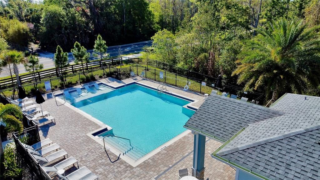 For Sale: $350,000 (3 beds, 2 baths, 1699 Square Feet)