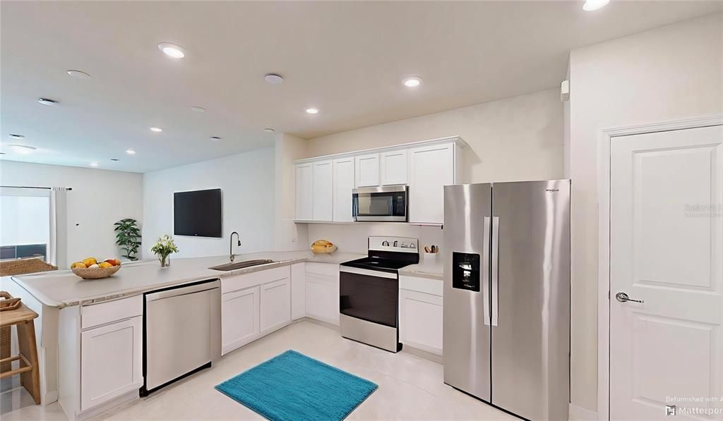 For Sale: $350,000 (3 beds, 2 baths, 1699 Square Feet)