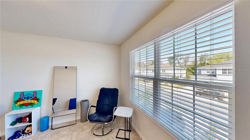 For Sale: $350,000 (3 beds, 2 baths, 1699 Square Feet)