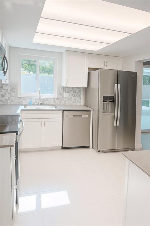 For Rent: $3,750 (3 beds, 2 baths, 1657 Square Feet)