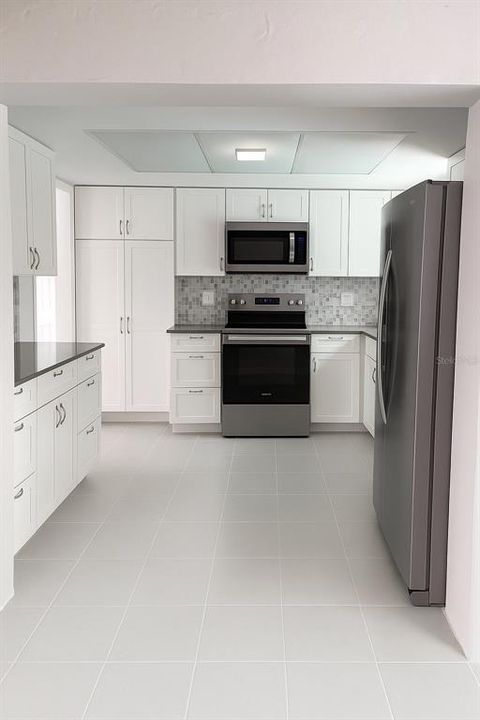 For Rent: $3,750 (3 beds, 2 baths, 1657 Square Feet)