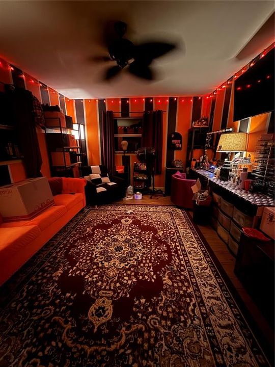 出租: $3,500 (3 贝兹, 2 浴室, 1692 平方英尺)