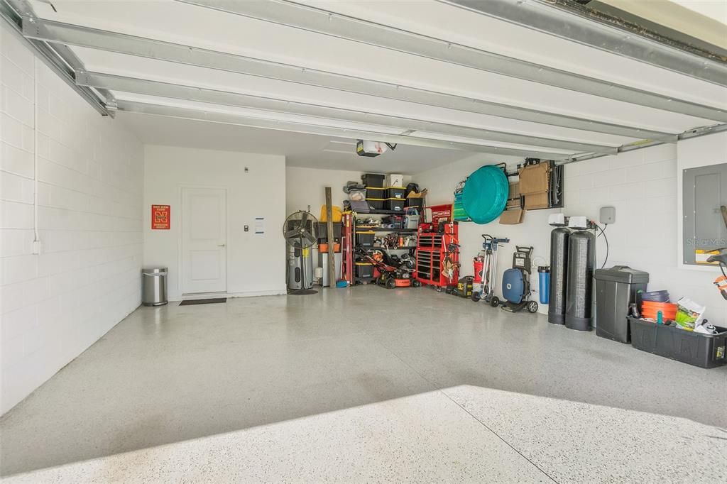 For Sale: $449,000 (3 beds, 2 baths, 1982 Square Feet)