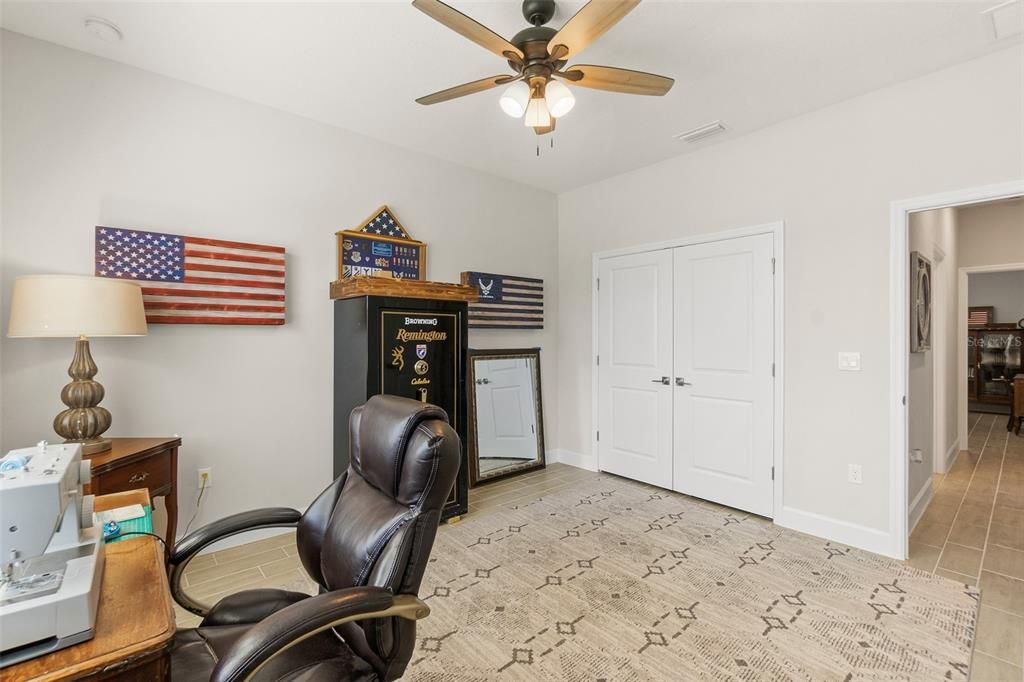 For Sale: $449,000 (3 beds, 2 baths, 1982 Square Feet)