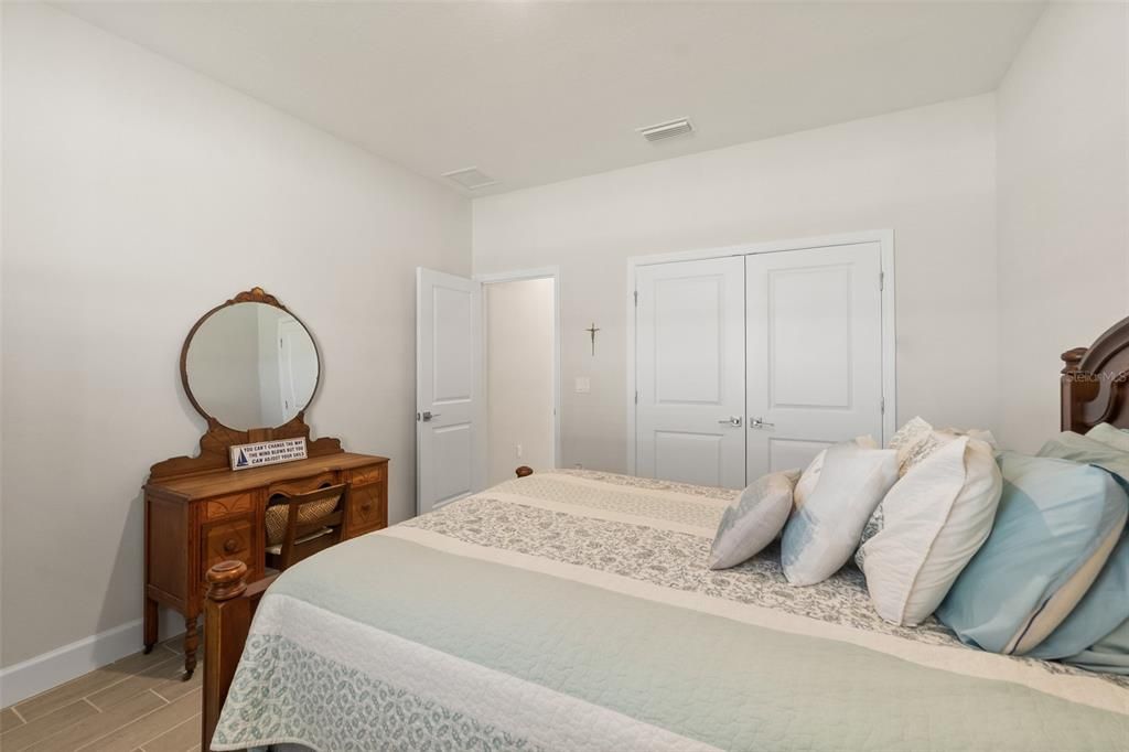 For Sale: $449,000 (3 beds, 2 baths, 1982 Square Feet)