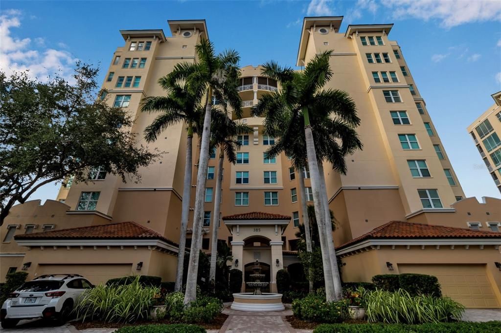 For Sale: $1,500,000 (3 beds, 3 baths, 2778 Square Feet)