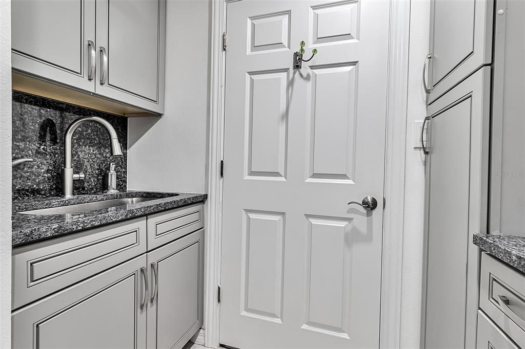 For Sale: $1,500,000 (3 beds, 3 baths, 2778 Square Feet)