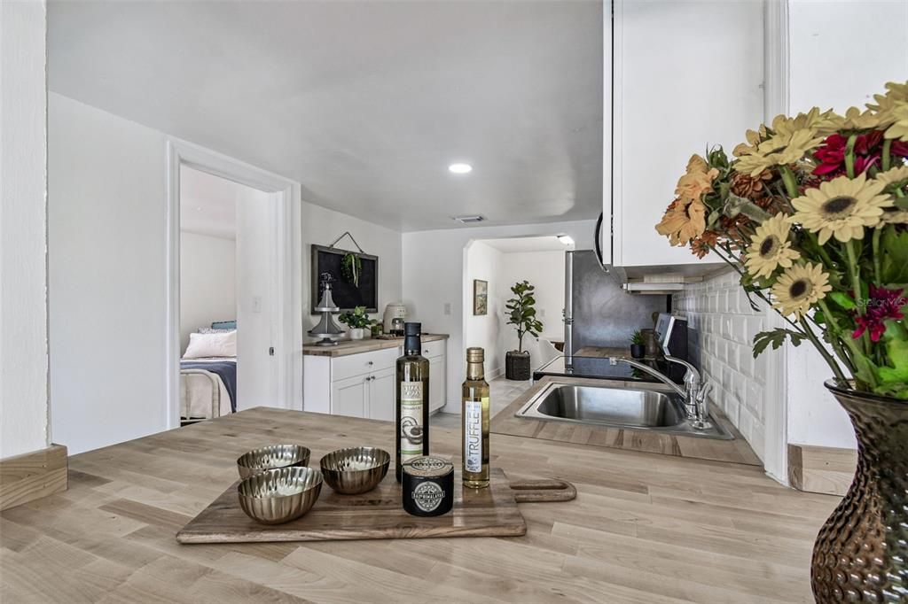 For Sale: $395,000 (3 beds, 2 baths, 1434 Square Feet)