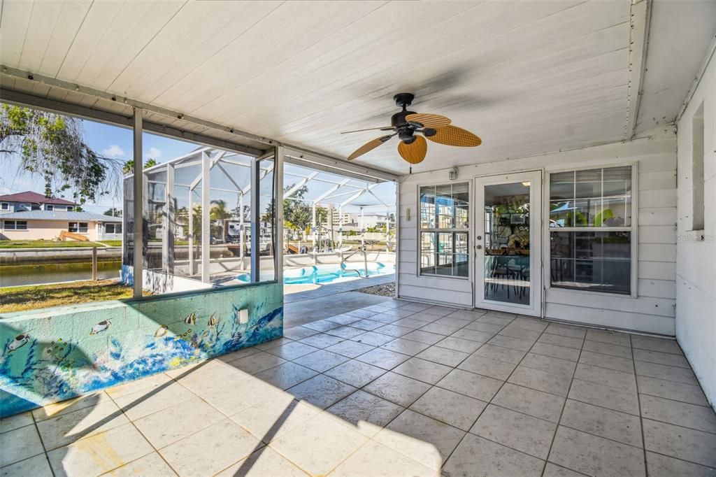 For Sale: $395,000 (3 beds, 2 baths, 1434 Square Feet)