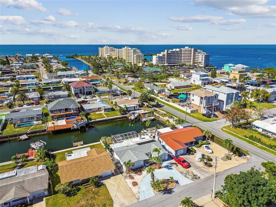 For Sale: $395,000 (3 beds, 2 baths, 1434 Square Feet)