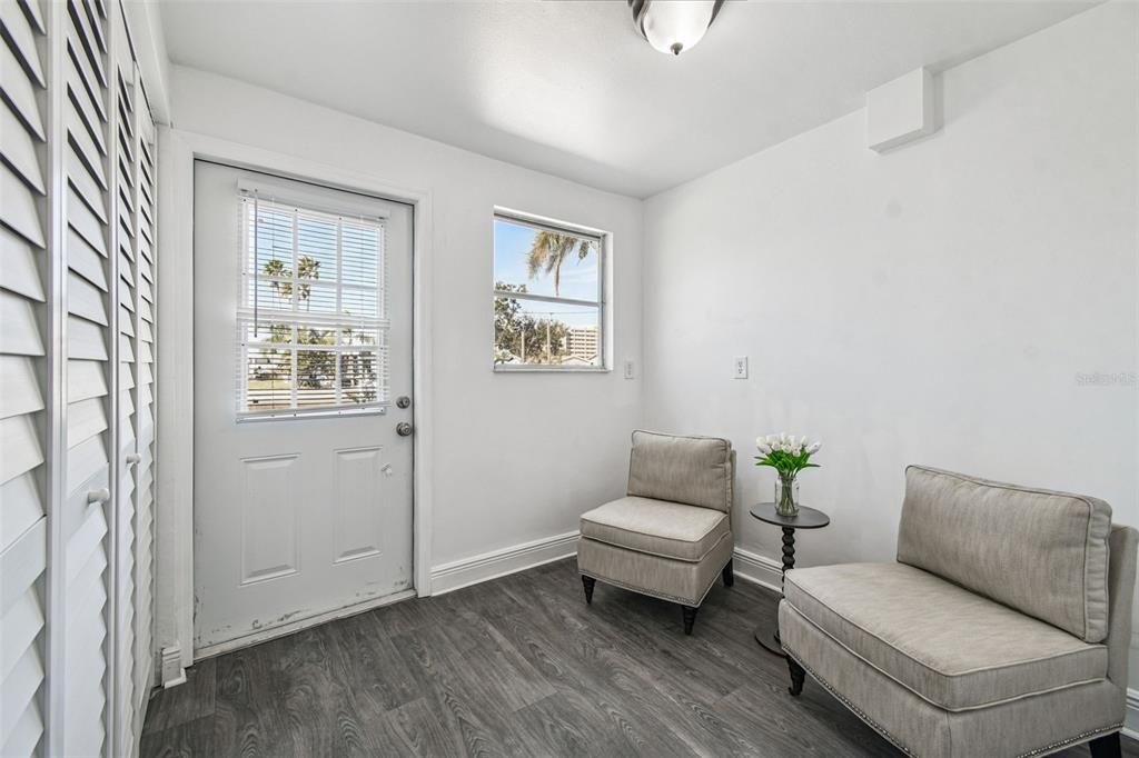 For Sale: $395,000 (3 beds, 2 baths, 1434 Square Feet)