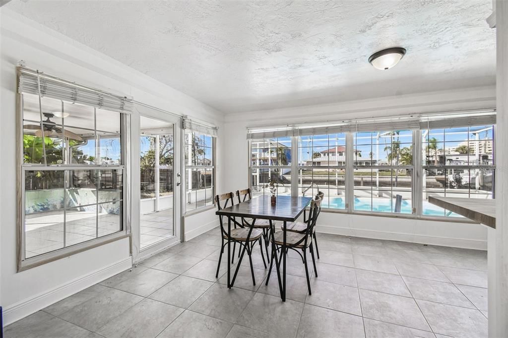 For Sale: $395,000 (3 beds, 2 baths, 1434 Square Feet)