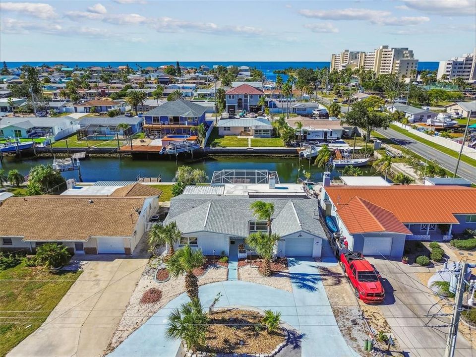 For Sale: $395,000 (3 beds, 2 baths, 1434 Square Feet)