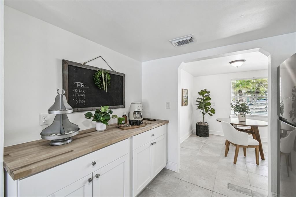 For Sale: $395,000 (3 beds, 2 baths, 1434 Square Feet)