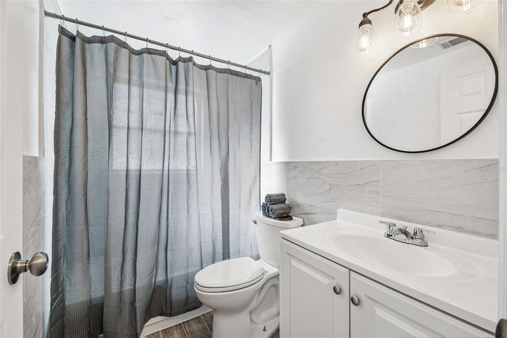 For Sale: $395,000 (3 beds, 2 baths, 1434 Square Feet)