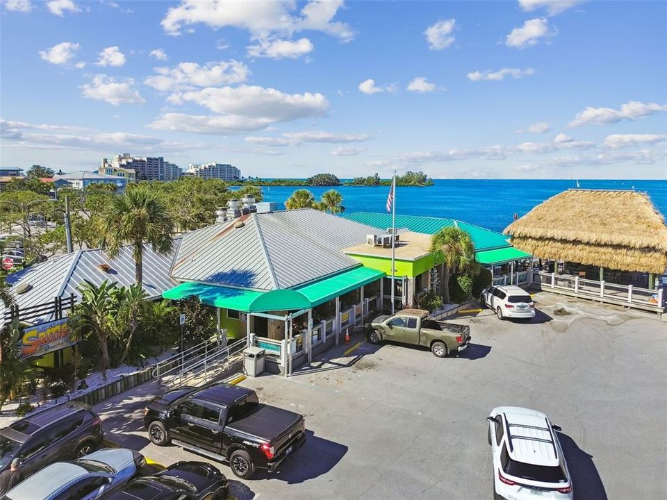 For Sale: $395,000 (3 beds, 2 baths, 1434 Square Feet)