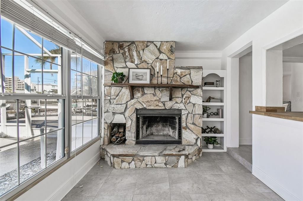 For Sale: $395,000 (3 beds, 2 baths, 1434 Square Feet)