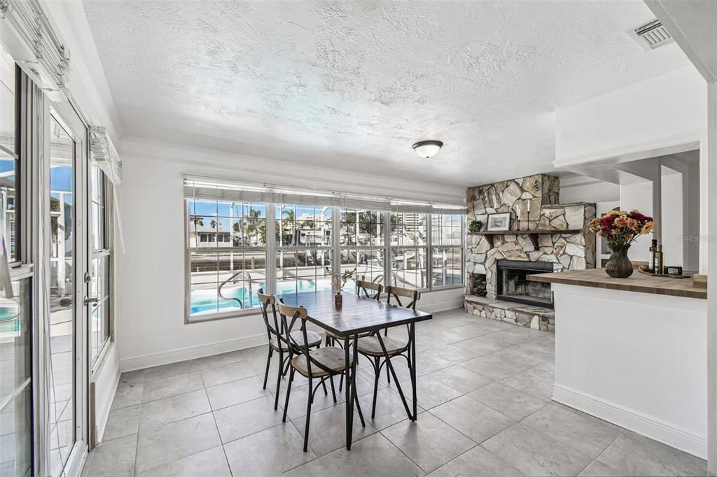 For Sale: $395,000 (3 beds, 2 baths, 1434 Square Feet)