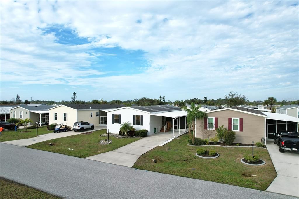 For Sale: $135,000 (3 beds, 2 baths, 1296 Square Feet)