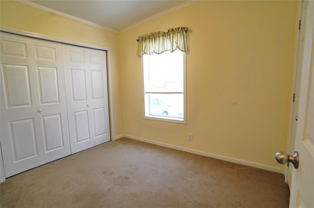 For Sale: $135,000 (3 beds, 2 baths, 1296 Square Feet)