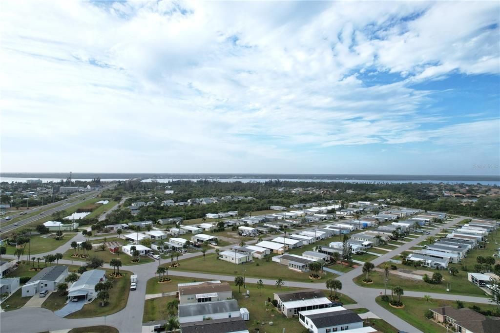 For Sale: $135,000 (3 beds, 2 baths, 1296 Square Feet)