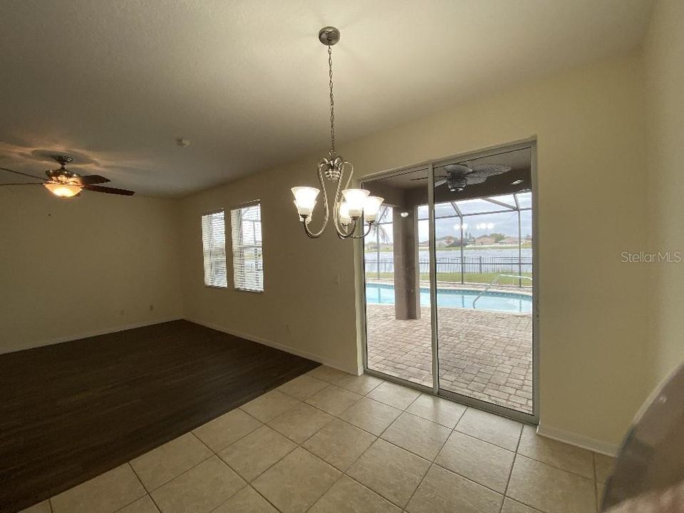 На продажу: $349,000 (3 спален, 2 ванн, 1489 Квадратных фут)