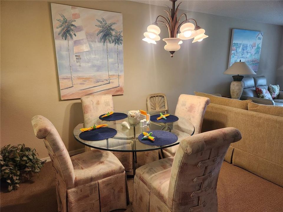 For Rent: $2,200 (2 beds, 2 baths, 1202 Square Feet)