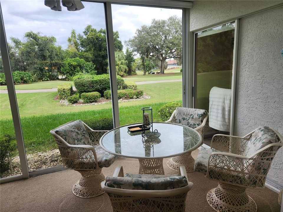 For Rent: $2,200 (2 beds, 2 baths, 1202 Square Feet)