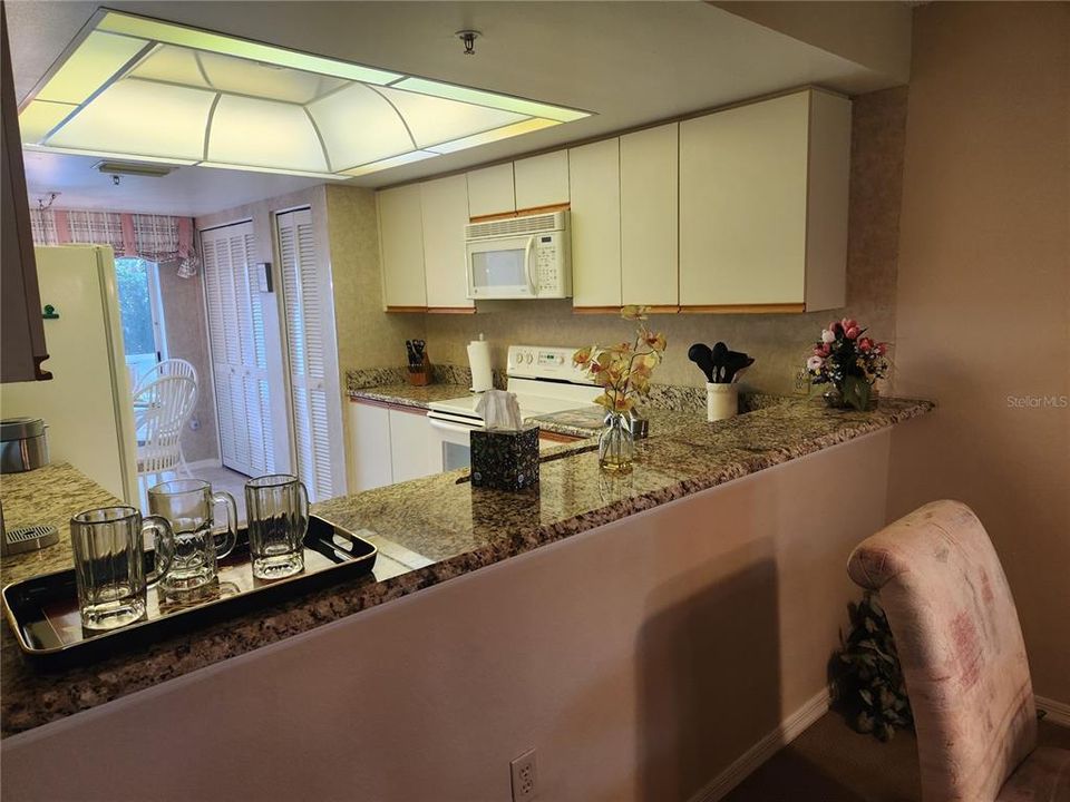 For Rent: $2,200 (2 beds, 2 baths, 1202 Square Feet)