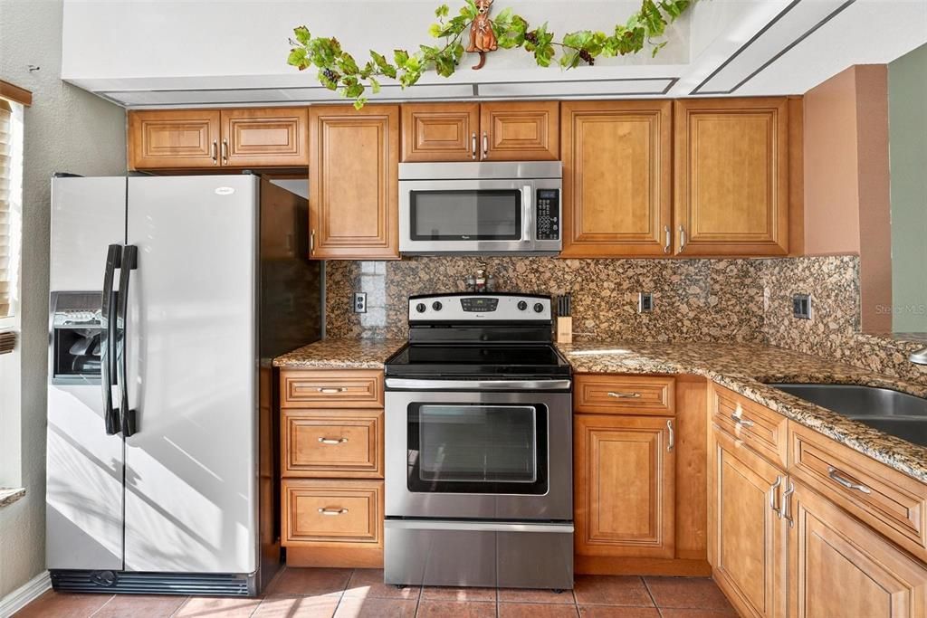 Activo con contrato: $229,900 (2 camas, 2 baños, 1026 Pies cuadrados)