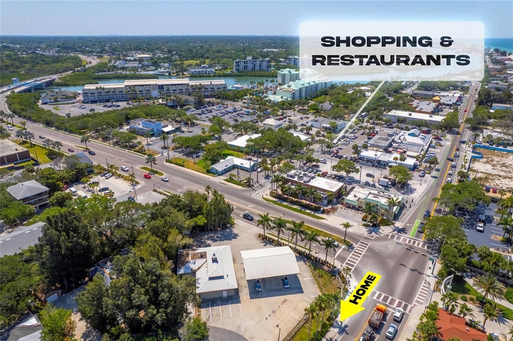 For Sale: $697,990 (2 beds, 1 baths, 920 Square Feet)