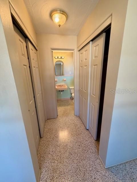 合同活跃: $219,000 (3 贝兹, 2 浴室, 1693 平方英尺)