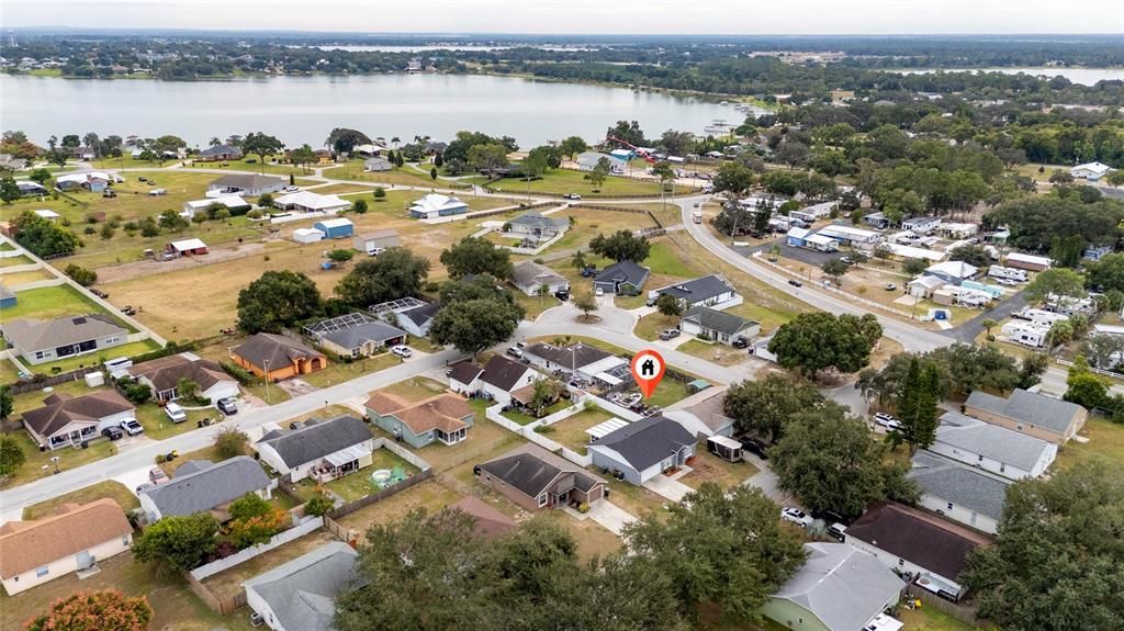 Active With Contract: $275,000 (3 beds, 2 baths, 1215 Square Feet)