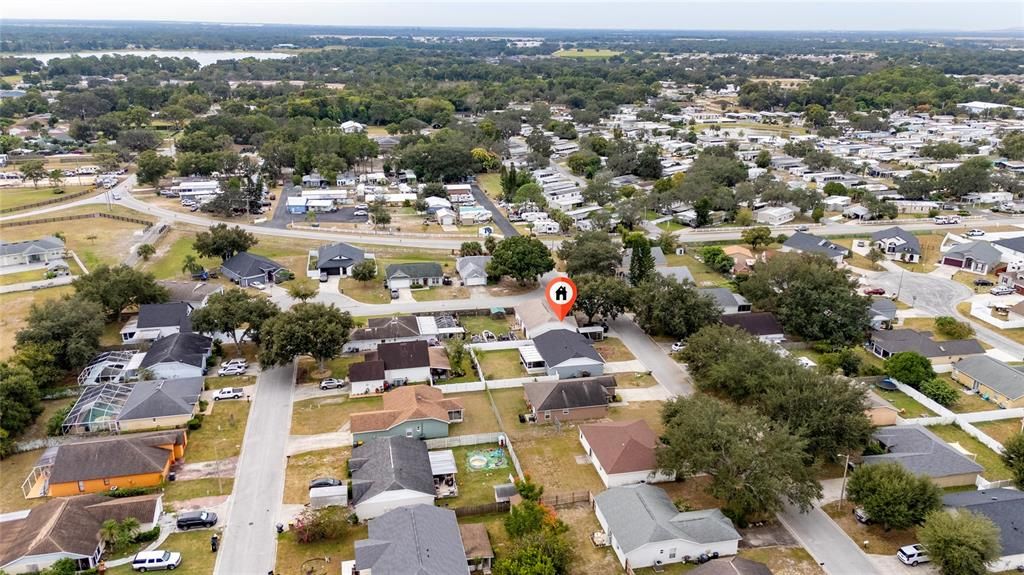 Active With Contract: $275,000 (3 beds, 2 baths, 1215 Square Feet)